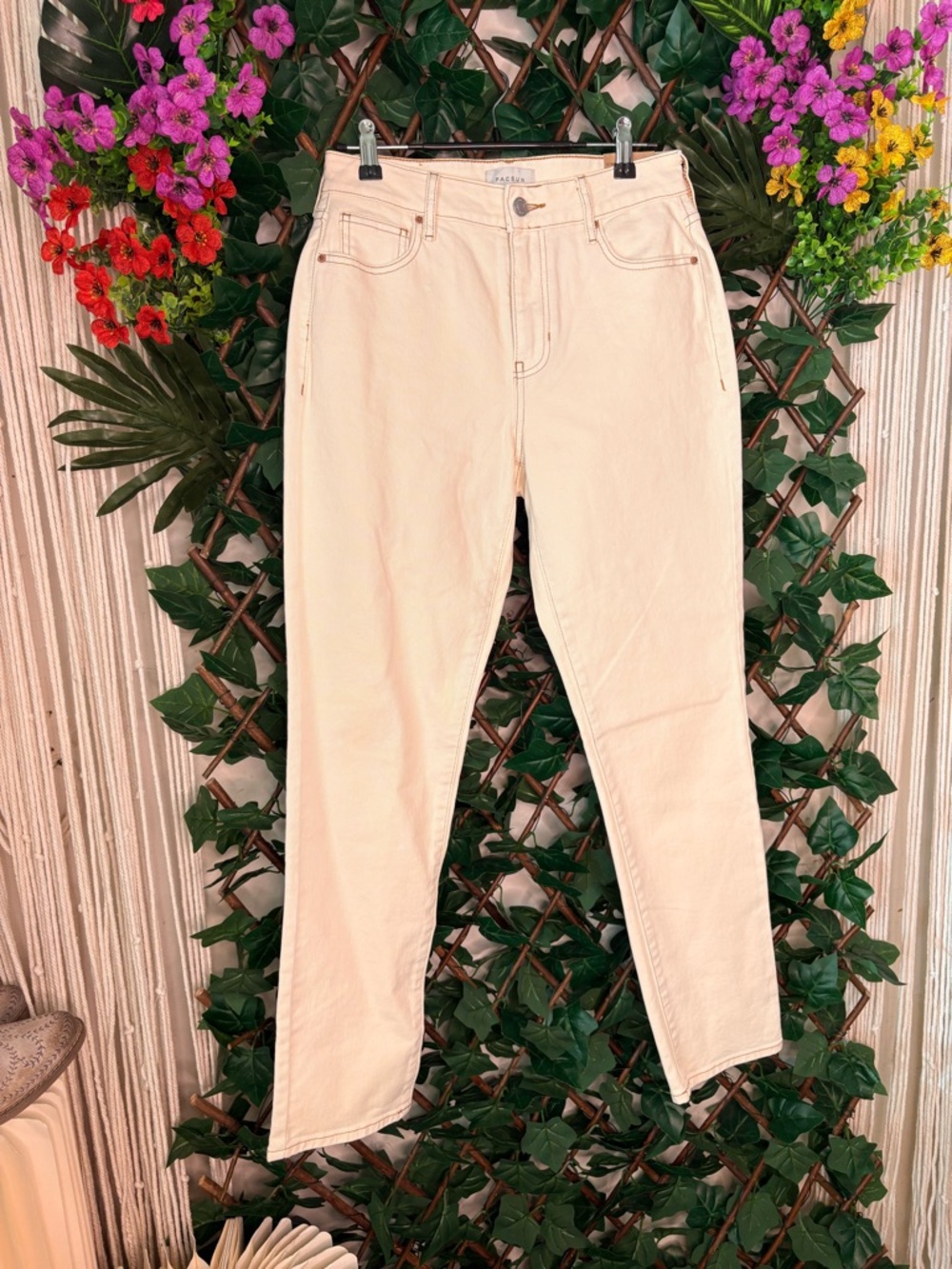 PacSun High-Rise Straight Jeans in Pale Blush